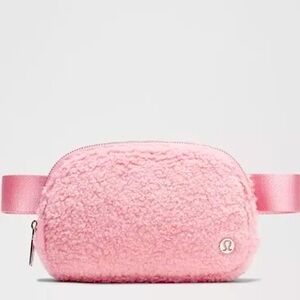 NWT LULULEMON Everywhere Belt Bag 1L *Fleece